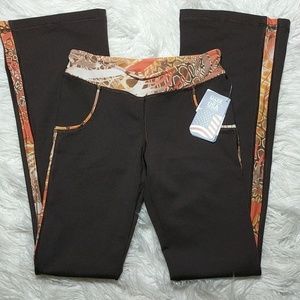 NWT Sofibella Athletic Boot Cut Pants sz XS
